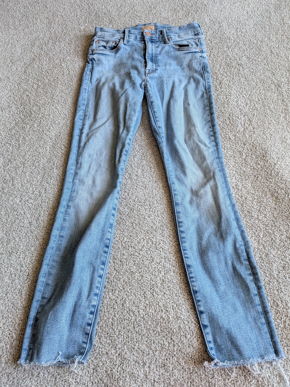 🌼B2G1🌼 MOTHER Light Blue Cropped Ankle Jeans Flawed